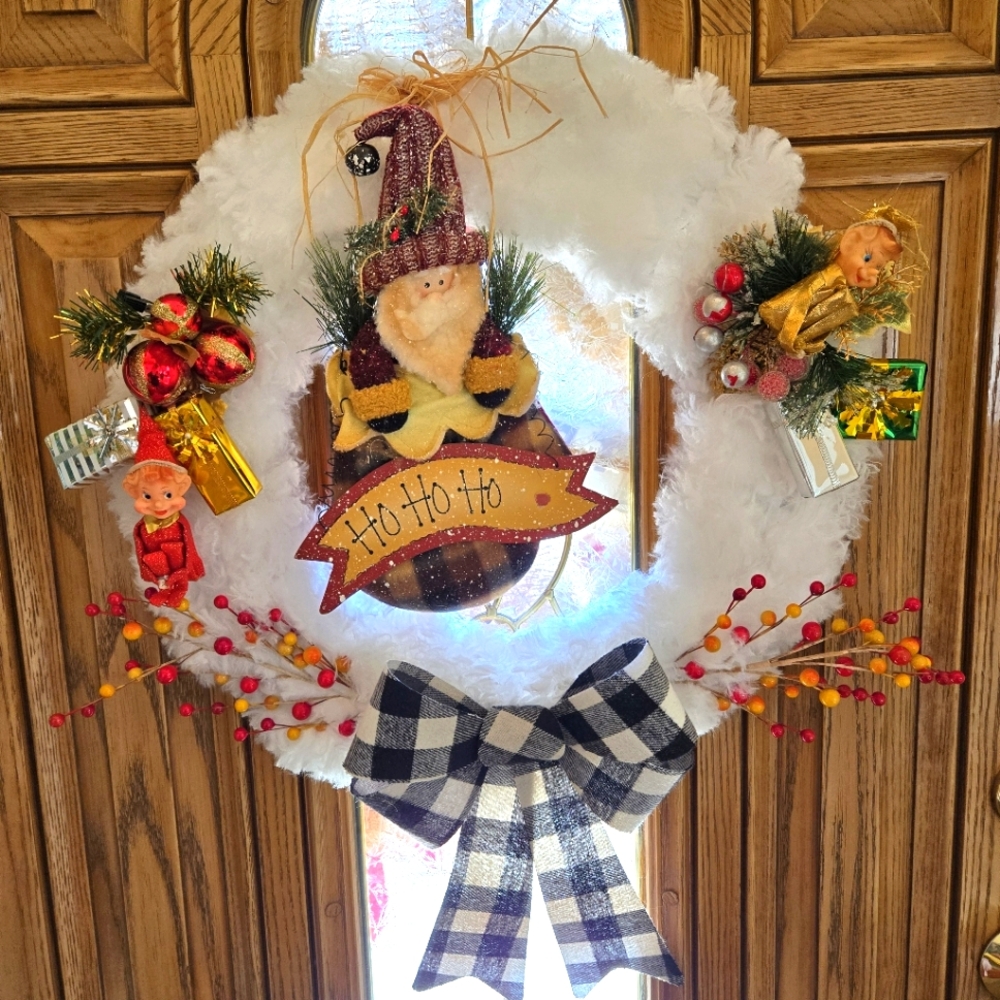 Handmade Fluffy Swifter 22" Christmas Wreath with Santa and Elves